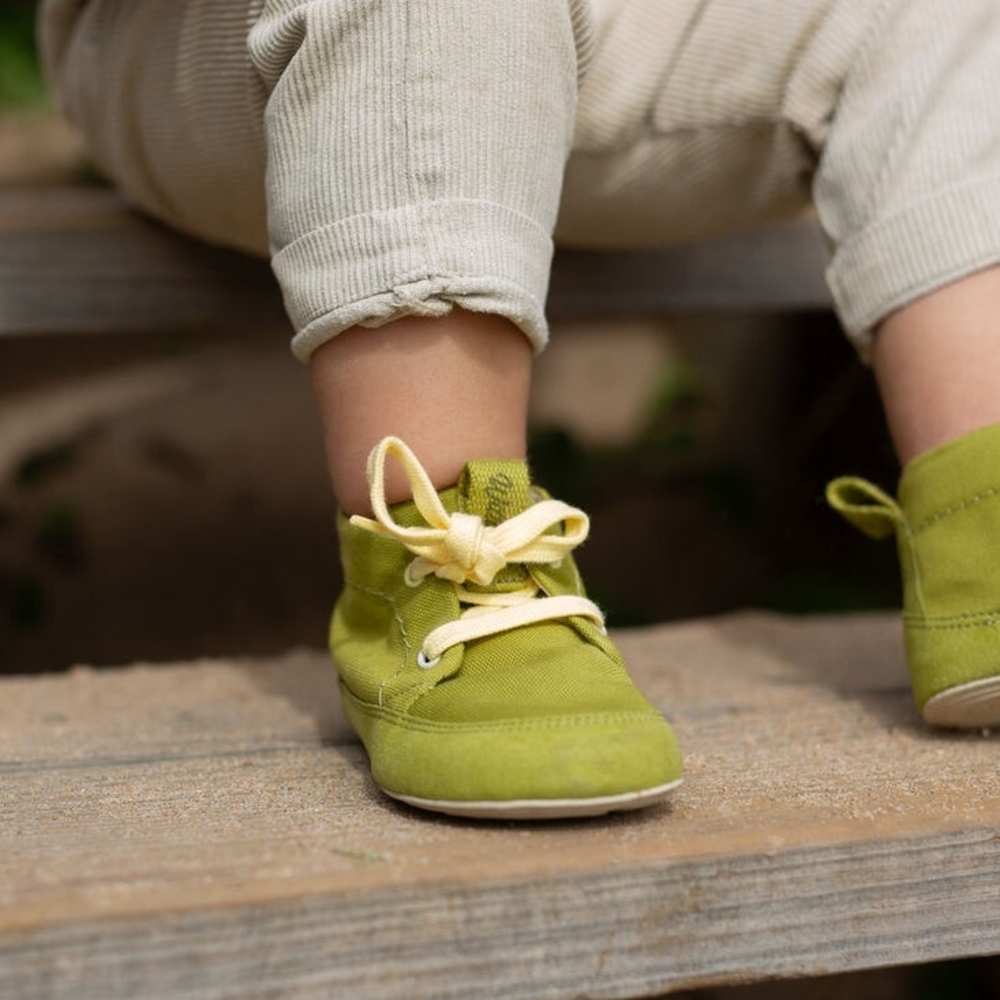 Wildling Barefoot Baby Shoes Sz 4.5